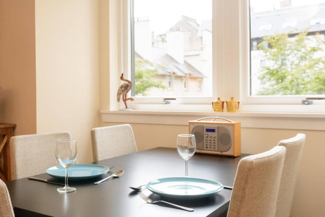 Altido Lovely Apartment For 4 With Free Parking Edinburgh Eksteriør bilde